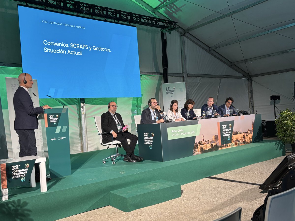 Mesa rendonda en #JornadasAnepma: Convenios. SCRAPS y Gestores. Situación Actual. Con <a href="/arcgisa/">Arcgisa Comunicación</a> <a href="/ecoembes/">Ecoembes</a> <a href="/ProcircularS/">ProcircularScrap</a> <a href="/ecovidrio/">Ecovidrio 🌍</a>  
Federación de Municipios de #Cataluña y <a href="/fempcomunica/">FEMP</a>