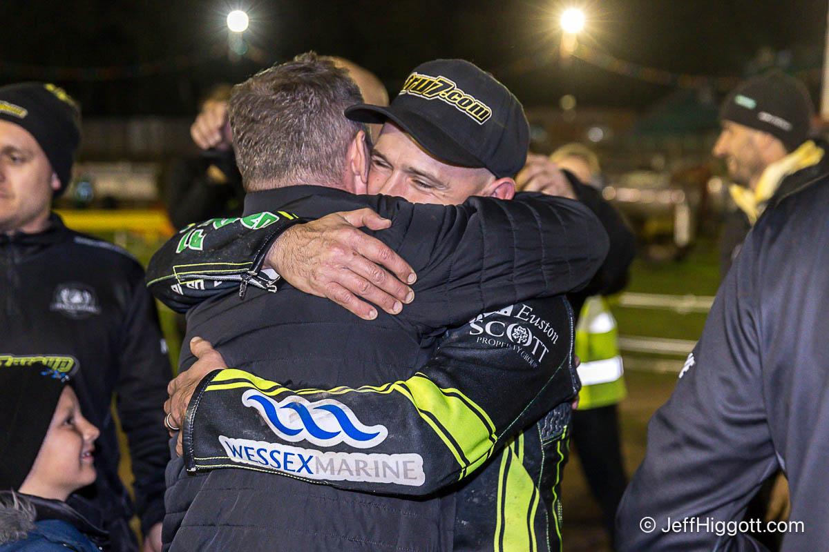 Danny King tweet media