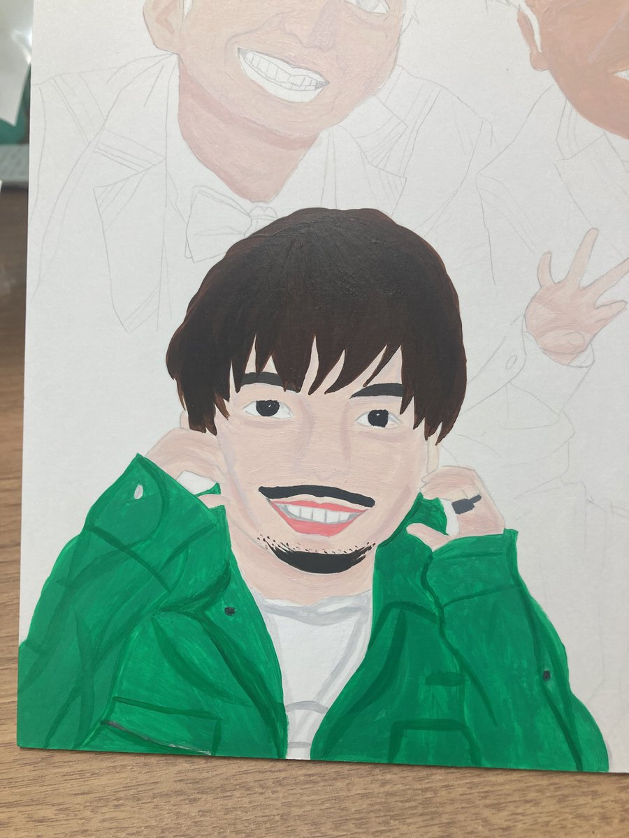 N1b0s1_'s tweet image. まだ全っっ然完成してないけど
#EXIT の2人だけ..
あと4人も..やばい😱
てか1人に時間かけすぎててやばい授業の3時間りんたろーに使って放課後の2時間かねちーに使った 蛍光ピンクの絵具とか初めて使った最初で最後だろうな..笑 
#かねちー #りんたろー 
#似顔絵 #イラスト