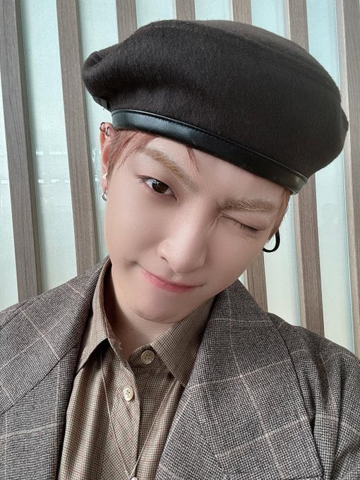 no1likeminnie's tweet photo. congratulations Hongjoong on coming out as a lesbian <33 https://t.co/Z1ArqCDqcO