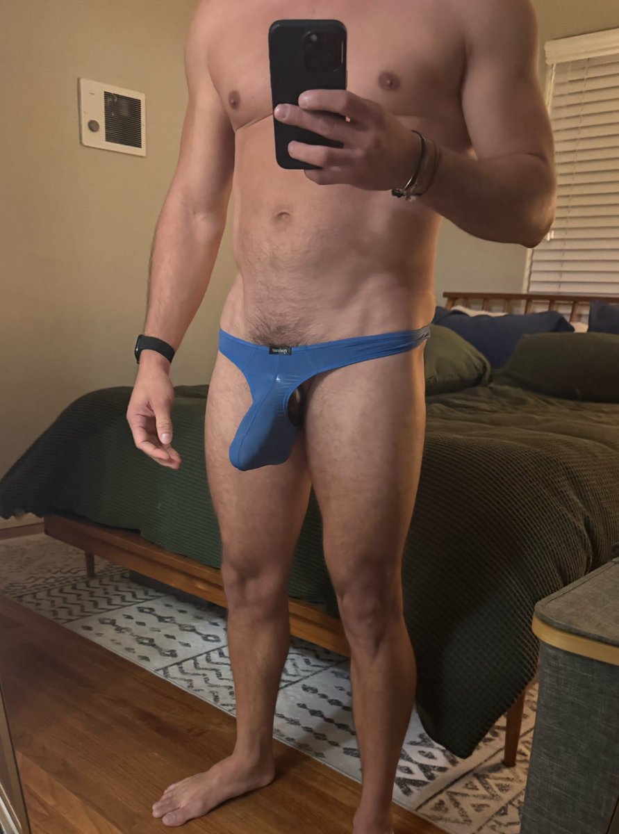 SDVers714's tweet photo. Channeling @parkcitybulge this morning #thongbulge #cockring https://t.co/spVLNDVAEd