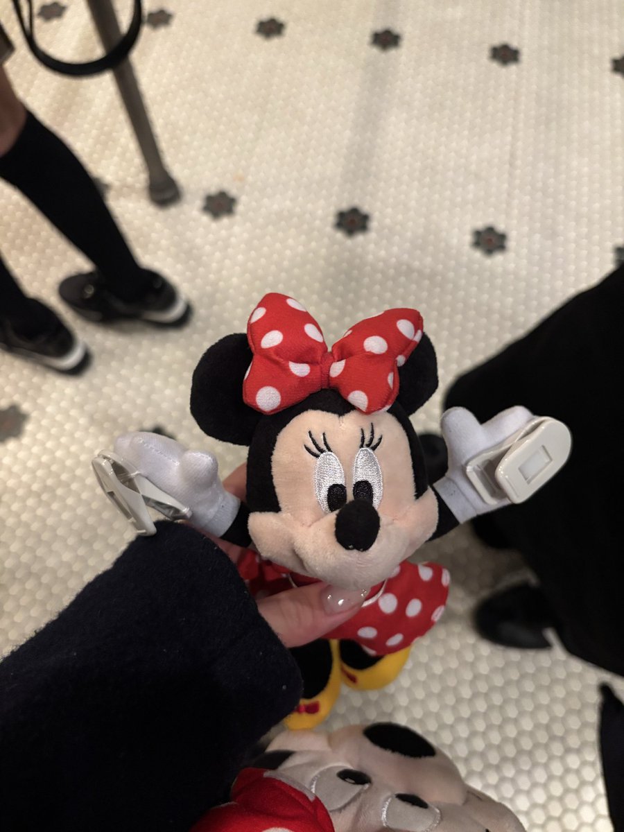 ネイル可愛いから見て！