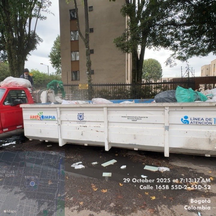 AreaLimpiaESP's tweet photo. #AEstaHora nuestro #Ecopunto de San Diego está disponible para toda la ciudadanía que necesite disponer de sus residuos de construcción, demolición y voluminosos. https://t.co/yoQ1RfueEI