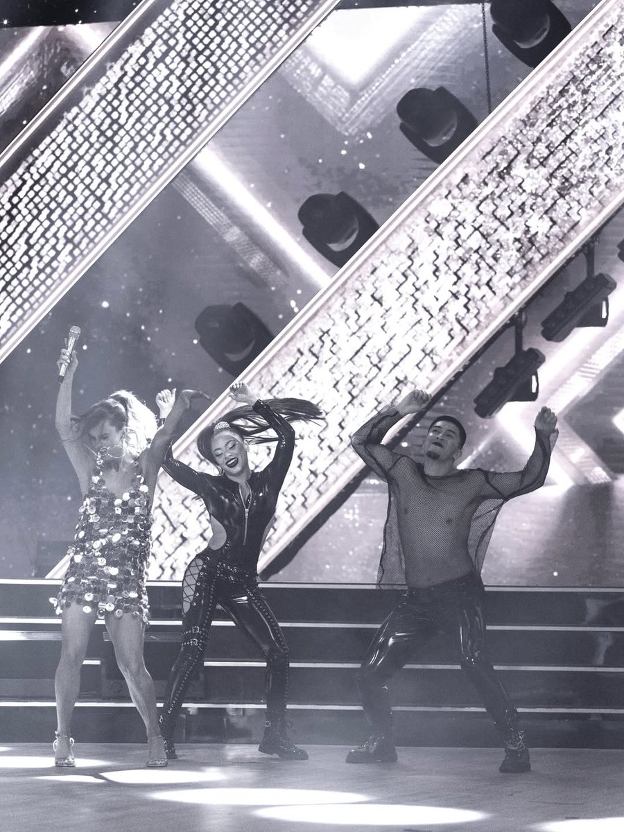 Gabs🍒🐆 tweet media