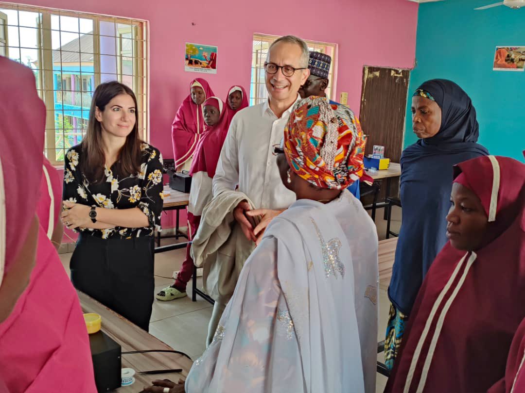 gcc_academy's tweet photo. Today, the Swiss Ambassador to Nigeria, Patrick Egloff, alongside his team members Aline Burki and Ahmad Abdullahi, visited GCC Girls’ Academy, Maiduguri for a familiarization tour.

#GirlChildConcerns #GCCMaiduguri #SwissEmbassyNigeria #GirlsEducation #EmpowerHer https://t.co/j2LOQne02O