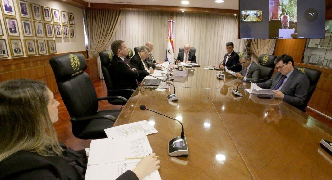 judicialesnet's tweet image. 🔴 MAFIA DE PAGARÉS

➡️ El Poder Judicial detecta más de 23.000 juicios ejecutivos fraudulentos y ordena levantar embargos

➡️ El operativo de revisión masiva constituye uno de los mayores procesos de saneamiento judicial de los últimos años, marcando un precedente en la lucha…