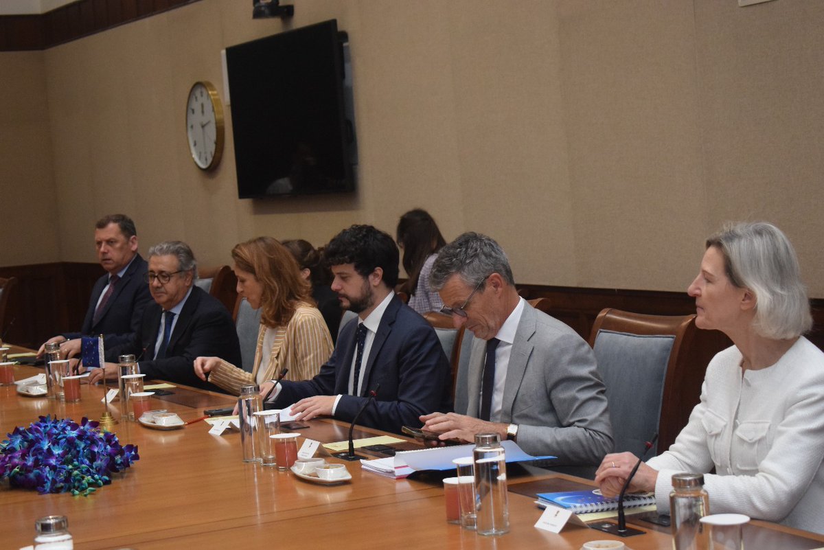 It was a pleasure to meet the Members of the International Trade Committee, European Parliament in Delhi. India and the EU are two of the largest and most vibrant democracies.
n/1
