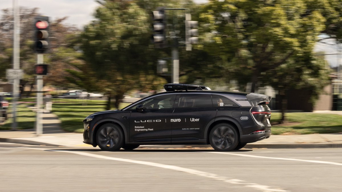 Lucid Motors tweet media