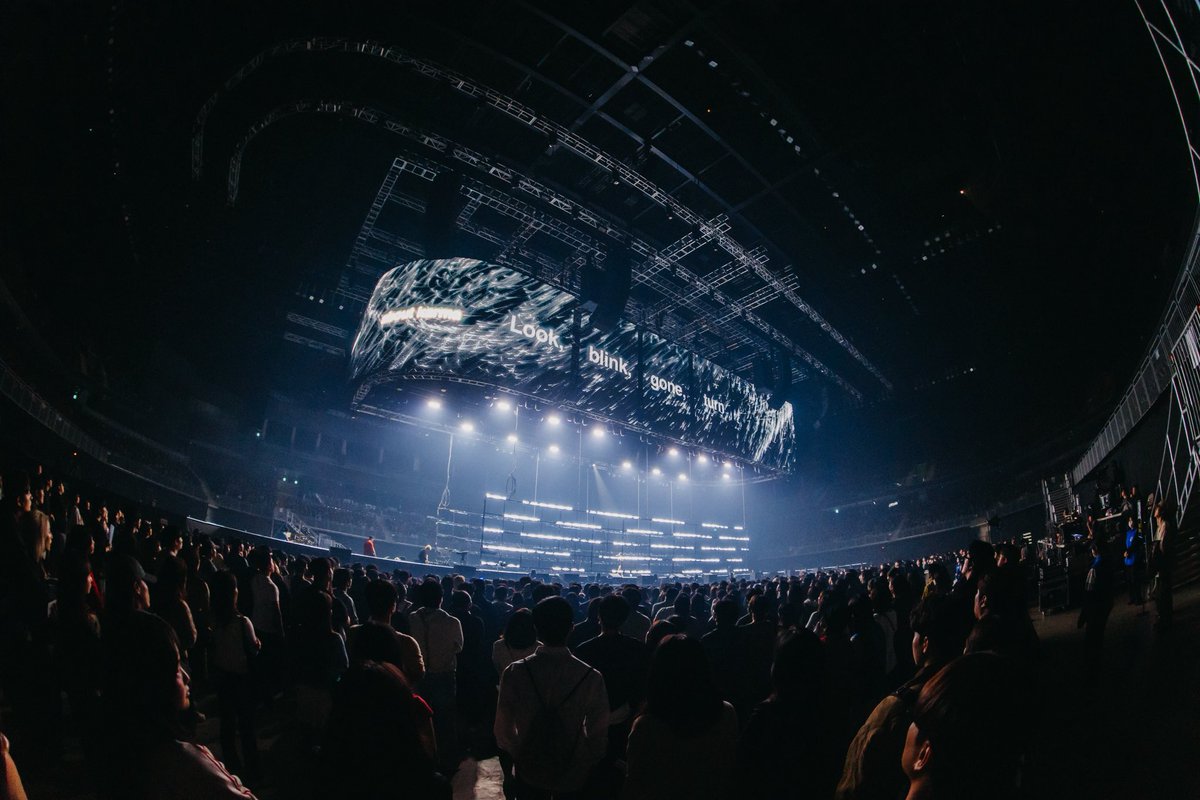 여기 라이브 한번만 더 듣고 싶어요
제발 소원