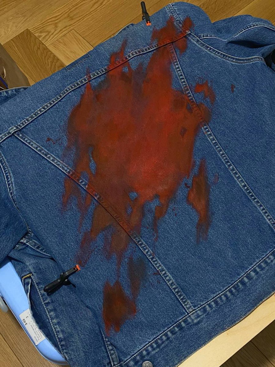 elf_under_brdg's tweet photo. It will be VTM inspired jacket https://t.co/W2bLyXNDIP