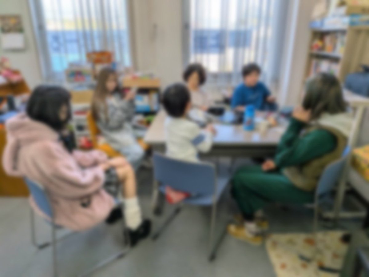 #上田おけまーるジュニアセンター #笑顔選択クラス と #学習支援 の様子です。
みんな元気で笑顔で過ごしています！

#信州型フリースクール認証居場所支援型
#居場所
#上田市
#労働者福祉協議会
#労働者協同組合ワーカーズコープセンター事業団
 #上田事業所
 #不登校支援