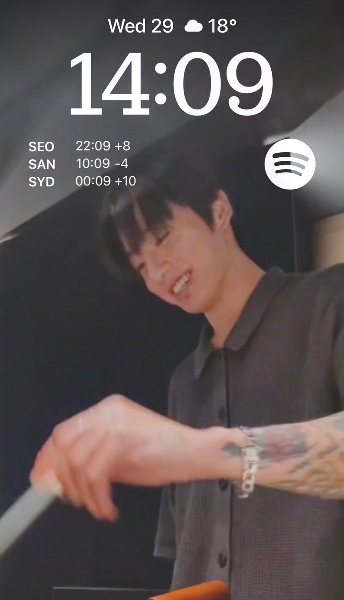 Asteria⁷ •᷄ɞ•᷅ | is seeing BTS tweet media