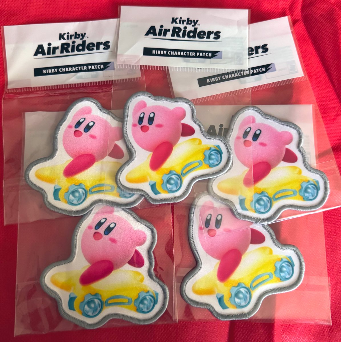 Kagerisu's tweet photo. ✨GIVEAWAY Early Kirby Air Riders Release Celebration✨

I have x20 Official Nintendo Kirby Air Riders patches from PAX West to give one each to random Kirby fans.

⭐️ Follow @kagerisu
❤️ Retweet & like this post
💬 Reply with what you’re most excited for!
Giveaway ends Nov. 20!
#KirbyAirRiders #Kirby #エアライダー
