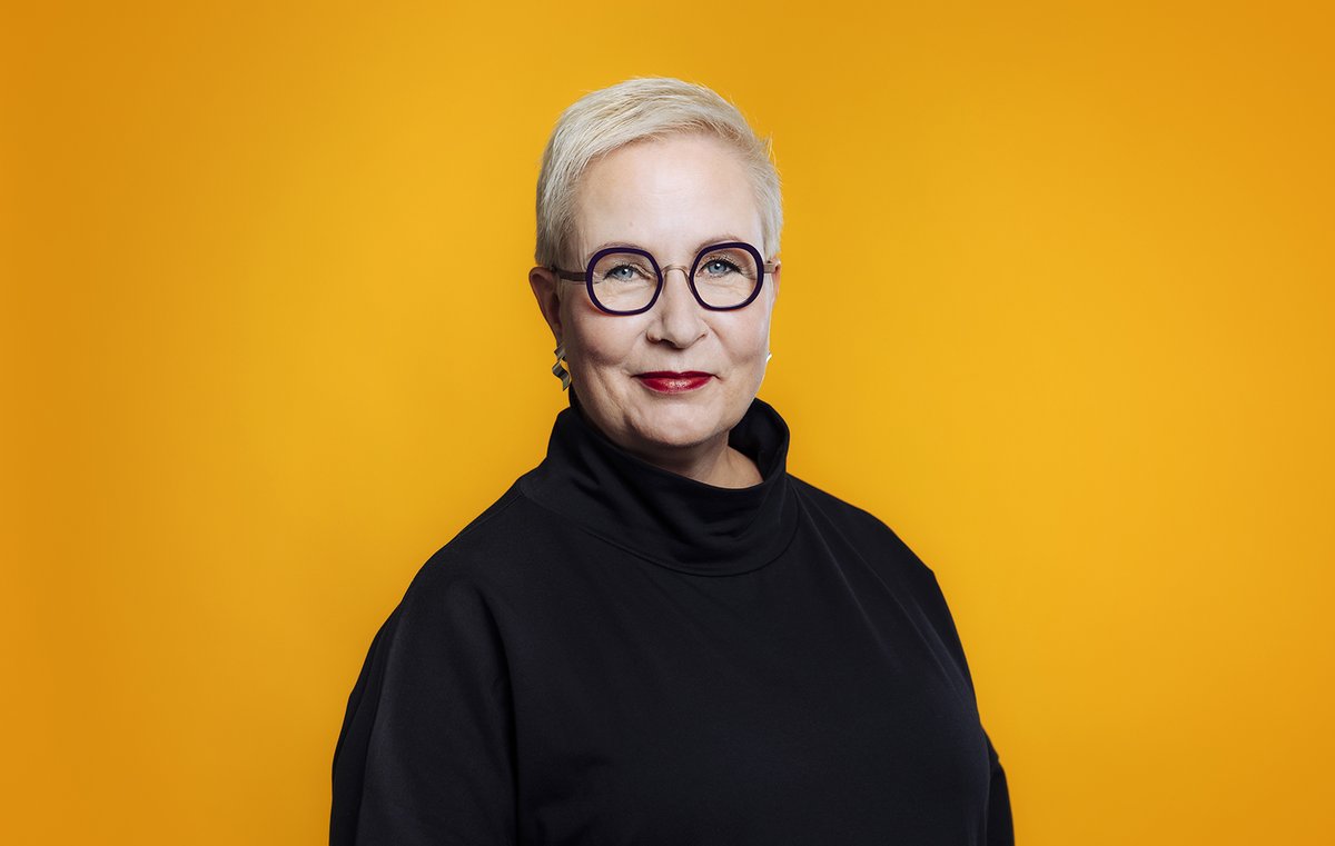 Mitä vaikutuksia hoivavastuun siirtämisellä ihmisen omille lapsille olisi? Miten se vaikuttaisi vapauteen valita oma tapansa elää? <a href="/SuviAnneSiimes/">Suvi-Anne Siimes</a> pohtii kysymystä <a href="/senioriliitto/">Kansallinen senioriliitto ry</a> Patina-lehden kolumnissaan, joka on nyt luettavissa myös Telan sivuilla: tela.fi/2025/10/29/hoi…