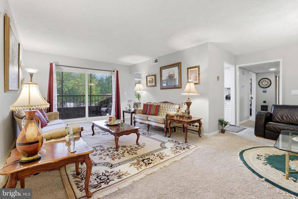 Act fast! This gorgeous listing in Just Listed!! just had a price reduction.
- Anthony Pertesis #657564 with Weichert, Realtors® - Aspen Hill/Leisure World Plaza
- Contact me at 301.473.0188