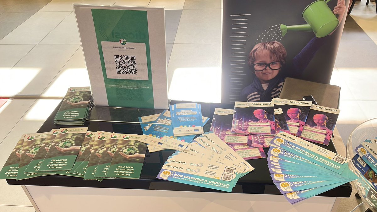 adiconsum's tweet photo. #29ottobre #Bologna #Adiconsum pronta col suo stand al #GDPRDay

#DicoSì #cyberprotection #cybersecurity #diritti #consumatori #privacy #truffe https://t.co/zx3tB8zqvz