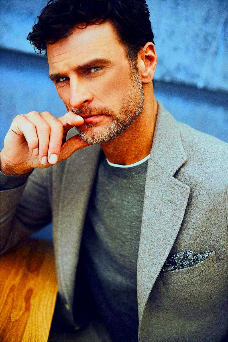 BillWalkerCloth's tweet image. Crisp Fall Fashion 🍂 Heritage Gold Harvest of Style Trunk Show 
250 Savings on Suits
$200 Savings on Sport Coats
$50 Savings on Trousers

The crisp air of autumn is here, Today - Tuesday November 4
Fittings Available 713 871-9811 #billwalkerclothier

- mailchi.mp/billwalkerclot…