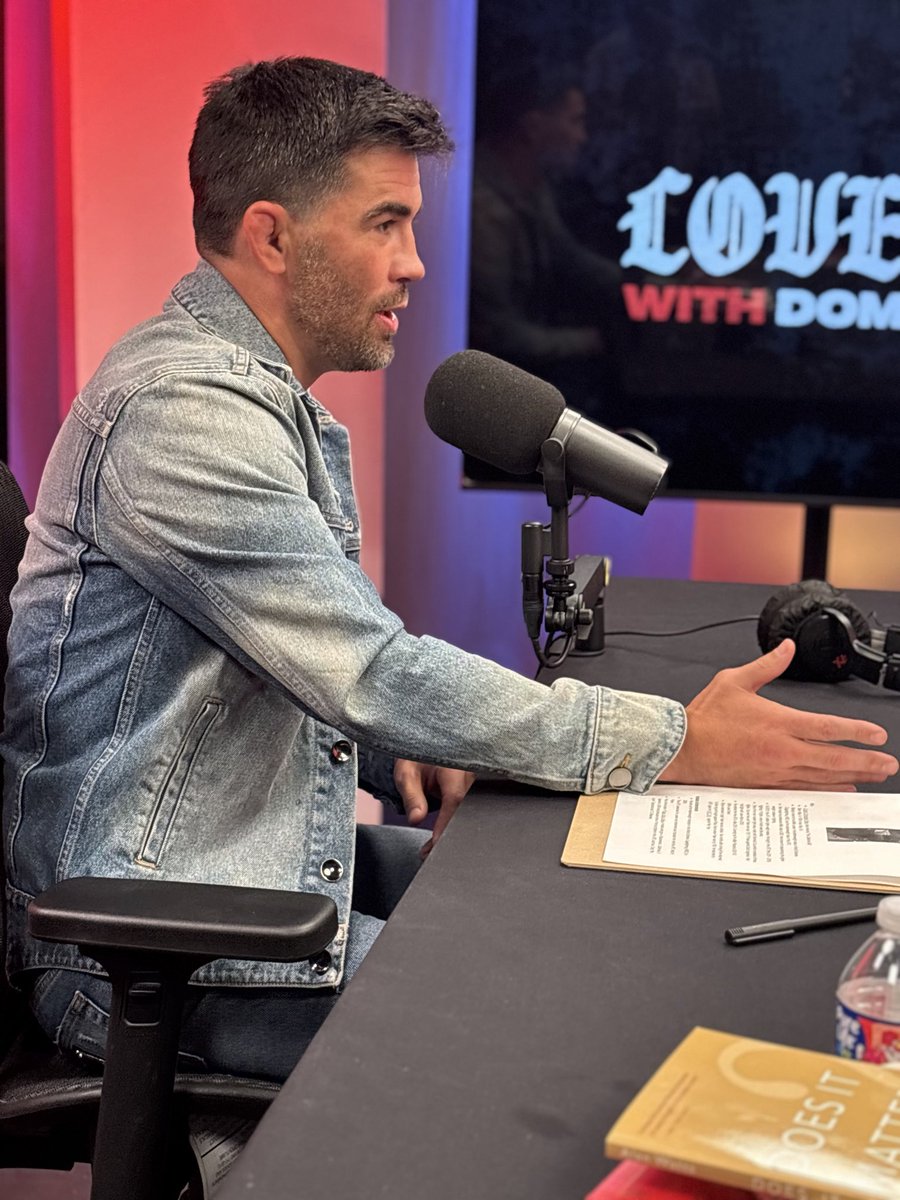 DominickCruz's tweet image. Podcast launch November 4, 2025 at 9am PST. Make sure to subscribe #LoveAndWarWithDominickCruz 🔔 youtube.com/@loveandwarwit…