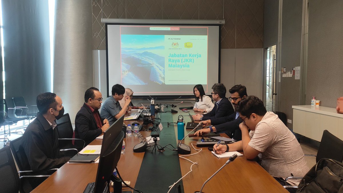 ubimjkr's tweet photo. Program:Sesi Penilaian POC Pemilihan Syarikat Penyedia Sistem Pengurusan Data JKR
Tarikh: 29 Oktober 2025 
Tempat: Bilik Delima 5, Aras 1, Blok G
Panel Penilai: Wakil dr UBIM, BTM, CREaTE, JDN &amp; NACSA
@IPJKR_Official @JKRCPAB https://t.co/cWdvECHRYW