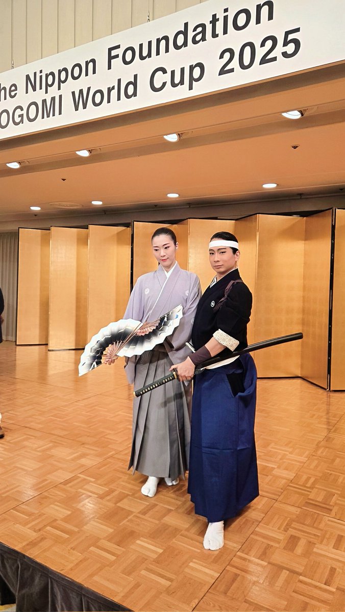 swordance37's tweet image. SPOGOMI World Cup
フェアウェルパーティーにて
吟剣詩舞を披露して参りました！

酒呑童子と源頼光を一人二役で演ずる剣舞「大江山」を披露✨️

ほとんど海外のお客様でしたが、みんな目の前にかぶり付きでした😂
演舞後もたくさんお写真を求められて大盛り上がりでした！！
#spogomi 
#吟剣詩舞