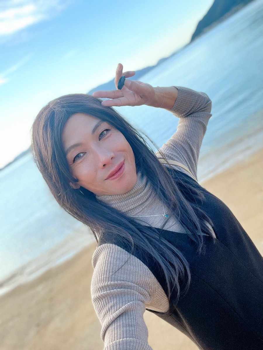 秋晴れ☀️
今日は私の大好きな
砂浜にお出掛け♪