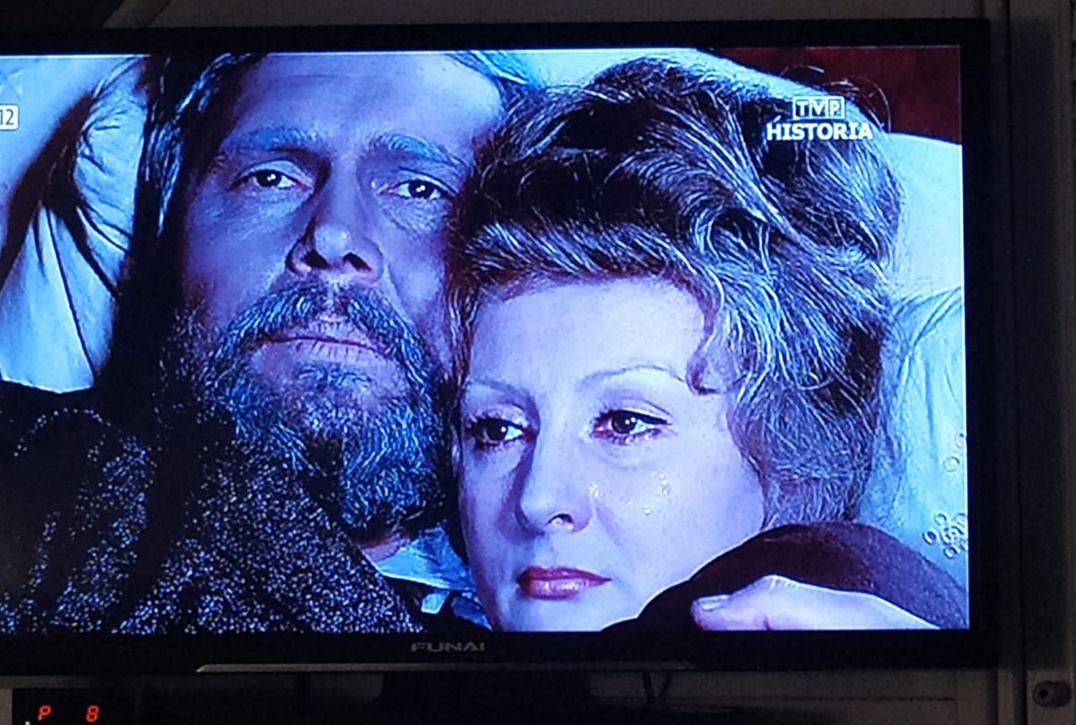 "Czyż można przestać kochać niebo i ziemię tylko dlatego, że bywa niepogodna?"

#NoceiDnie