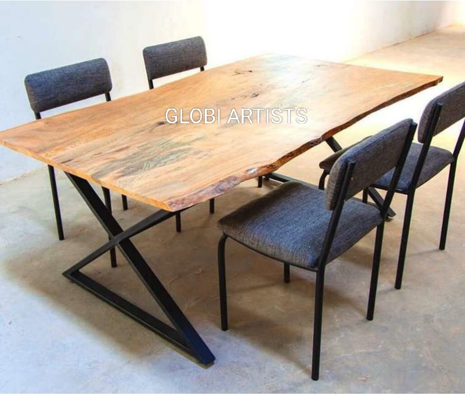 GlobiArtists's tweet image. Where meals become memories ❄🎄 Our beautifully crafted dining sets are perfect for gathering loved ones and creating unforgettable moments this holiday season. ☃
👉 Email: globiartist@gmail.com 

#DiningSet #HomeDecor #FurnitureSolutions #HospitalityDesign #MerryChristmas 🎅