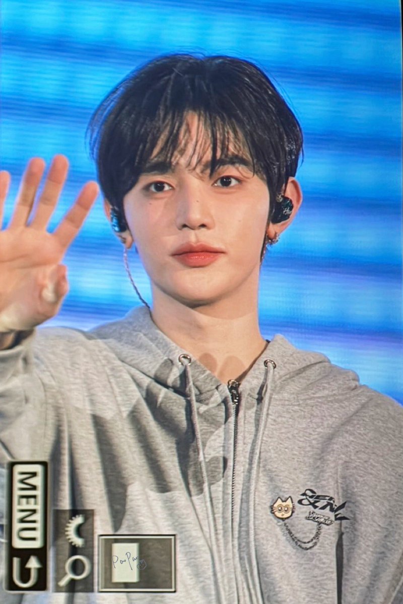 花*顔様 ZEROBASONE zb1 here&now パーカー ジャンハオ