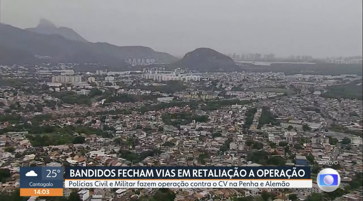 futebol_info's tweet image. Flamengo está muito preocupado com a sua volta ao Rio de Janeiro por conta da situação na cidade.

O ônibus do clube terá um esquema de escolta policial até a Barra da Tijuca, onde motoristas particulares estarão esperando os jogadores para levá-los em segurança para casa.

O Fla…
