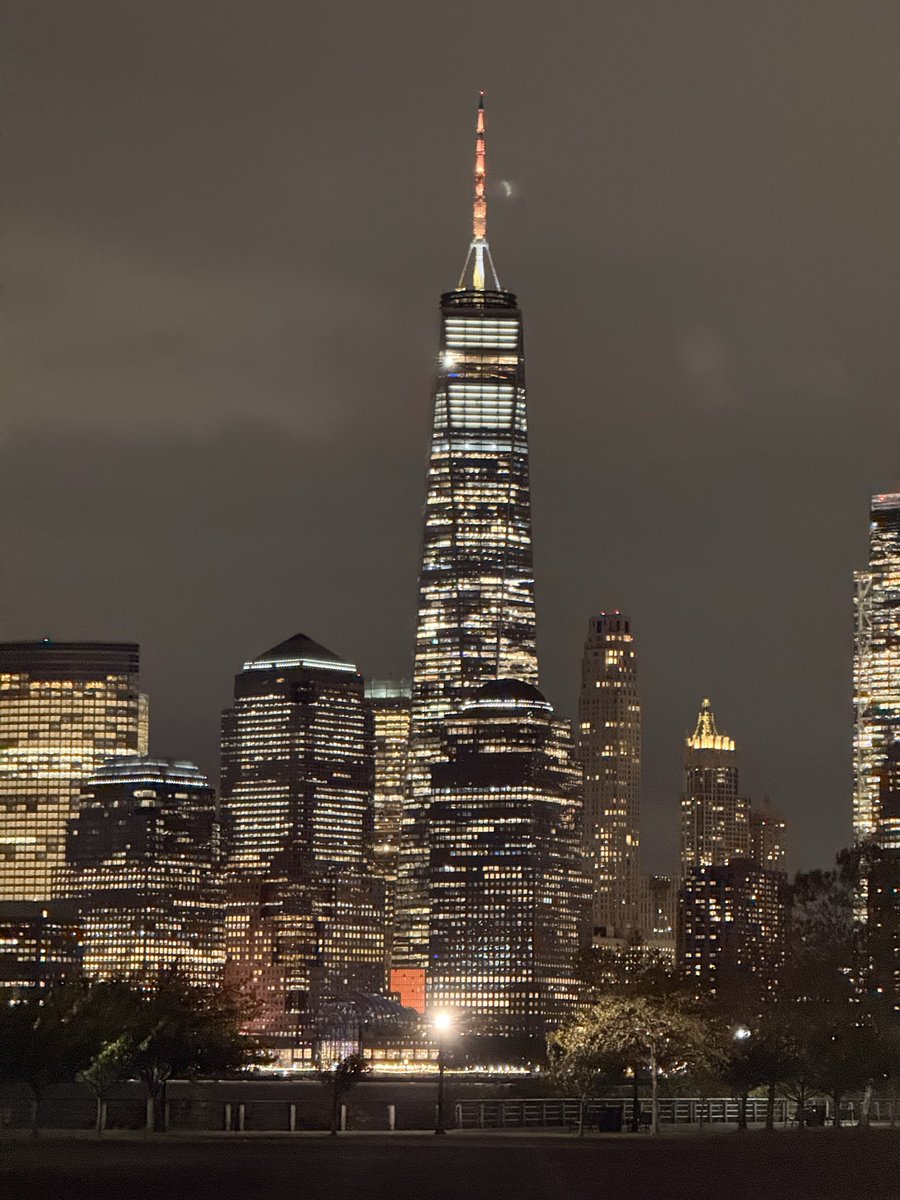 Jam packed event last night in Jersey City with <a href="/LIBREinitiative/">The LIBRE Initiative</a>, <a href="/Jrsy1st/">Jersey 1st</a>, &amp; <a href="/AFPhq/">Americans for Prosperity</a>!

Across the river, NYC is taking the express lane to socialism. 

New Jersey has the opportunity to choose freedom &amp; opportunity

GO VOTE!