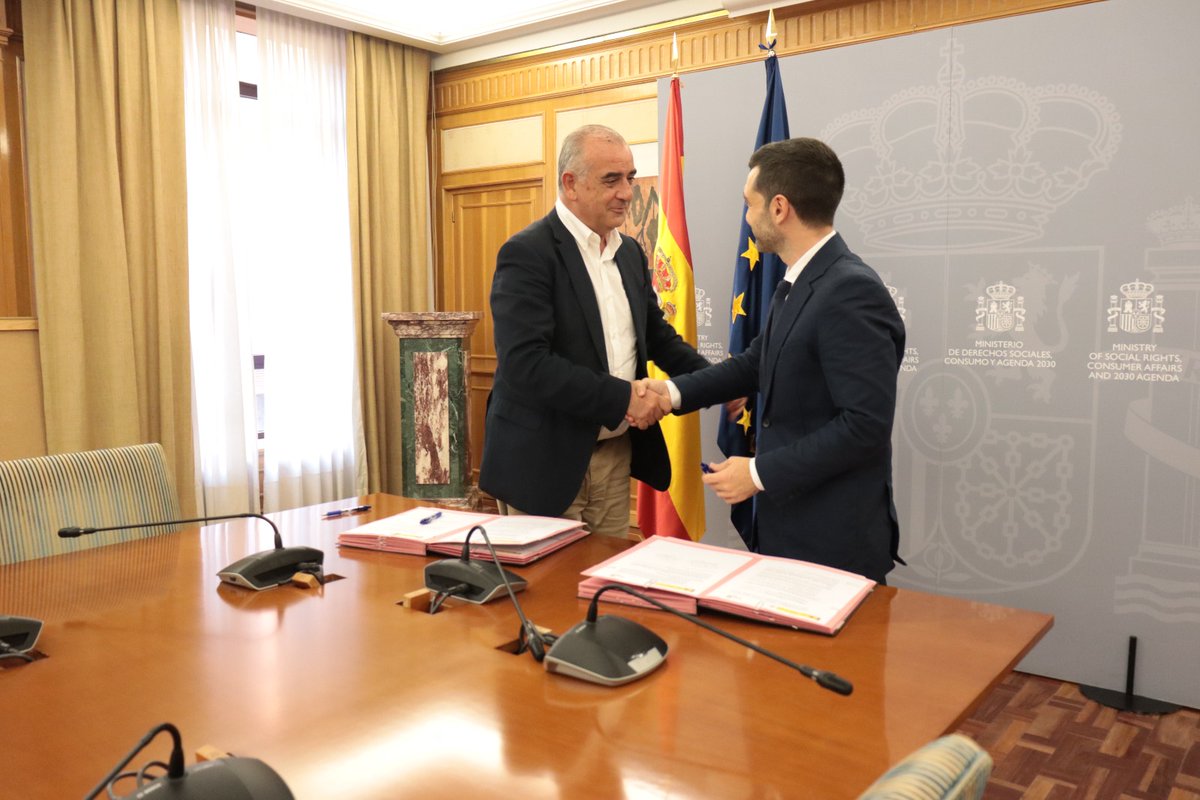 🤝 La <a href="/Plataforma3sect/">Plataforma del Tercer Sector</a> renueva su acuerdo con el <a href="/MSocialGob/">Ministerio de Derechos Sociales, Consumo y A2030</a> para reforzar la interlocución, la financiación y el reconocimiento del #TercerSector.

👉 Más info: p3smadrid.org/actualidad/acu…
#JusticiaSocial #ODS