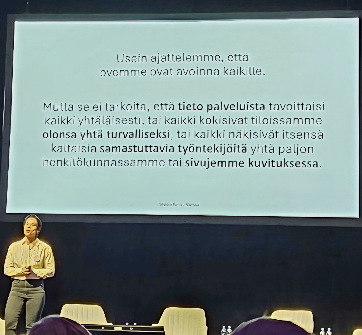 milen_marketta's tweet photo. @ShadiaRask herätteli kaikkia ajankohtaisesta aiheesta! Kuka kokee olonsa tervetulleeksi meille? @ilmarinen_tweet https://t.co/n5gjzTmdfx