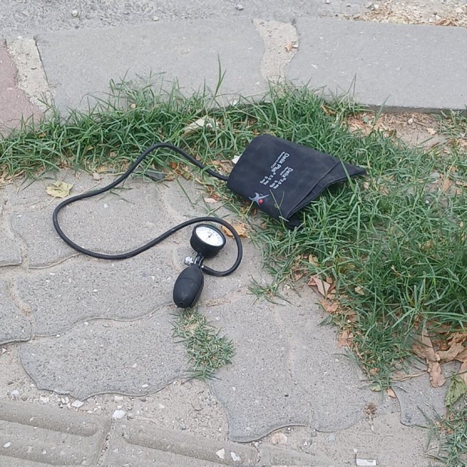 birinin tansiyonu dusmus yolda