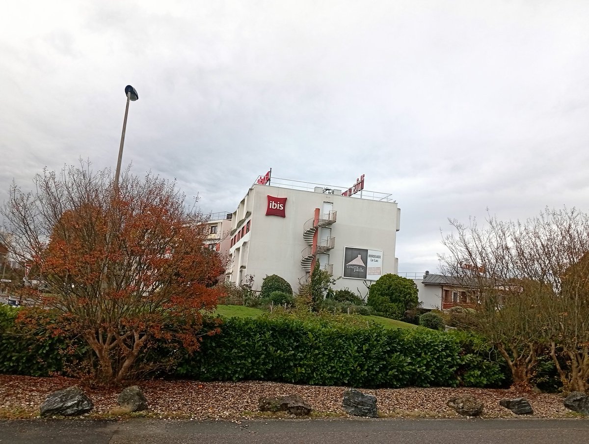 23Kidar's tweet image. #DJibouti

🇫🇷🍇 Bien arrivé à Bordeaux ! Entre Lac, pierres blondes et douceur automnale… La ville respire l’élégance et la tranquillité. #Bordeaux #Découverte