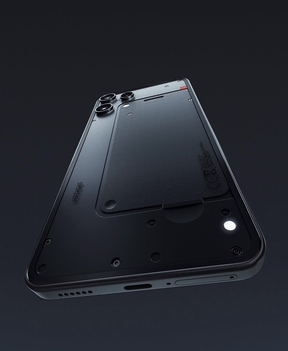 MikyAncona's tweet photo. Design trasparente, anima potente. ✨
Il nuovo Nothing Phone (3a) Lite porta lo stile Nothing in una versione più leggera ma sempre iconica.
#mikyancona #mikyanconatech #NothingPhone3aLite #NothingPhone #NothingDesign #NothingOS https://t.co/FIdgL9cA53