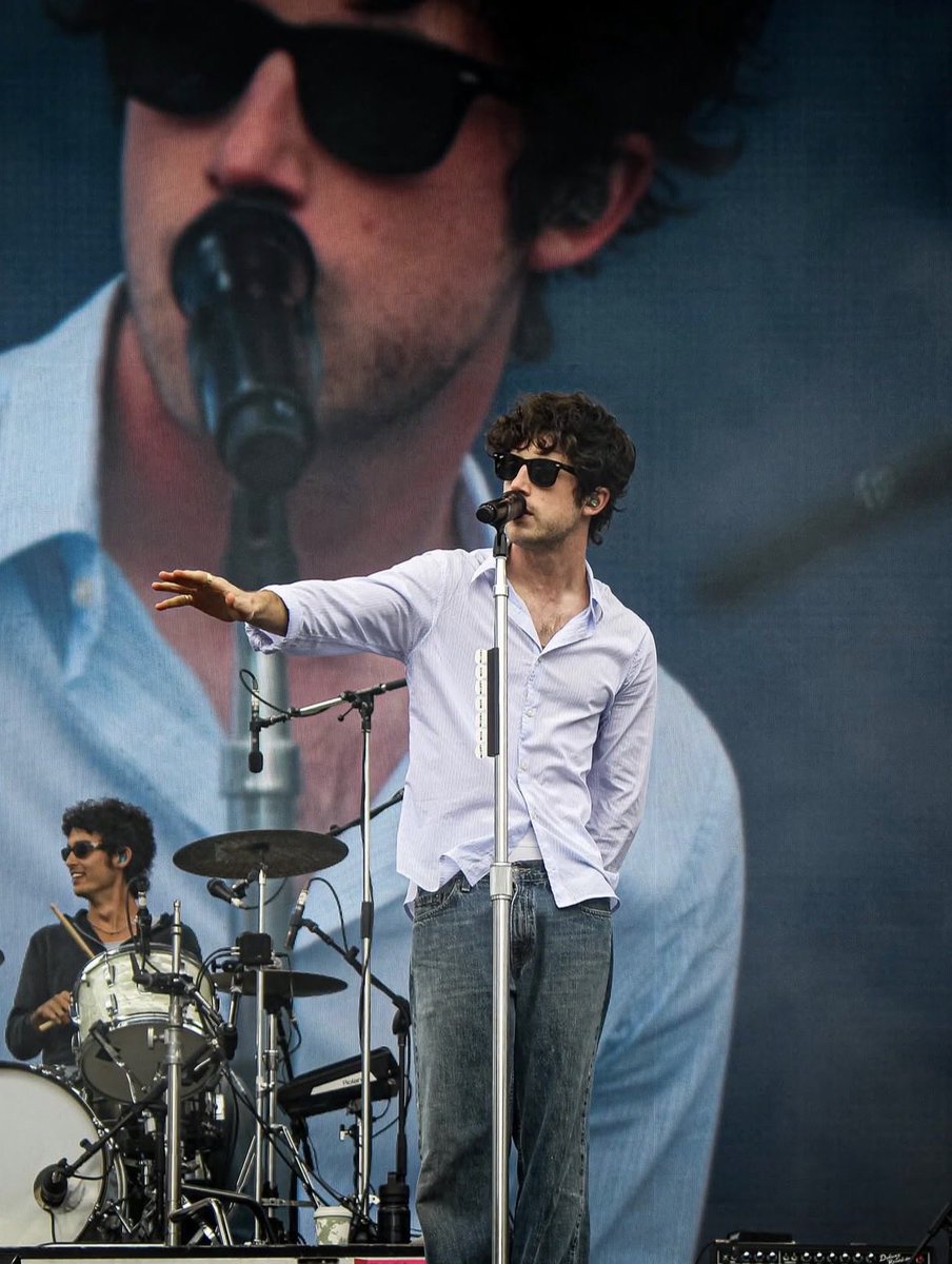 wallows archive tweet media