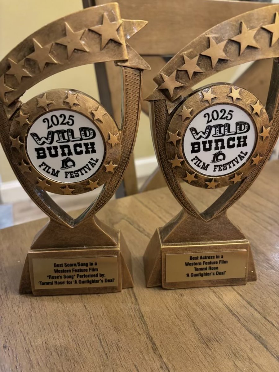 tommijanerose's tweet photo. Winner best actress and best song in a feature film at the Wild Bunch Film Festival for A Gunfighters Deal. Available on Amazon and all major streaming platforms November 4th

https://t.co/XCOwe07YGQ https://t.co/NoEhdMCA8K