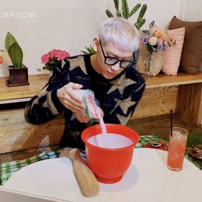 mommytaddy's tweet image. ครกเกาหลี                                                    ครกไทย

#ATLAS_SOMTAMKeyVisual