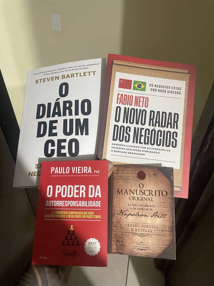 realburno's tweet photo. Repertório https://t.co/8NWQMKdmvp