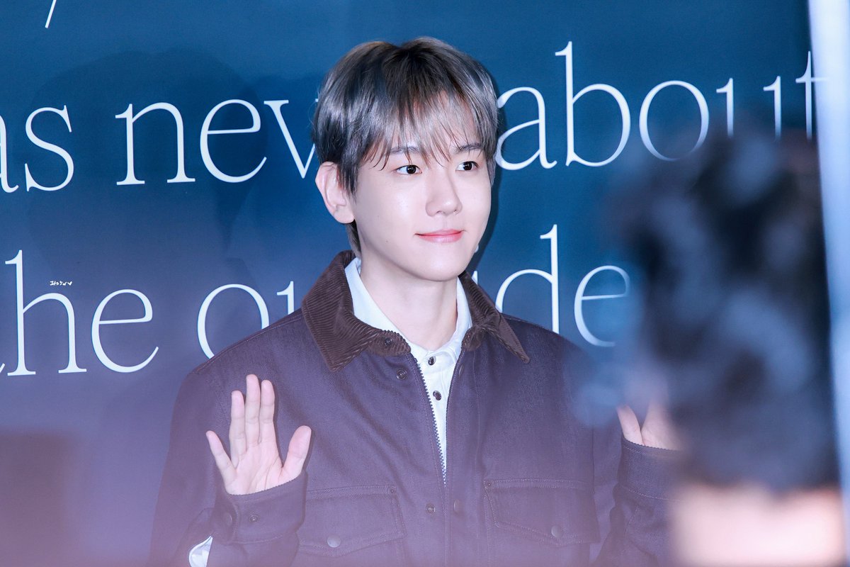 Its5o6's tweet photo. 251029 몽클레르 #백현 #BAEKHYUN @B_hundred_Hyun https://t.co/6LnqKAU4Os