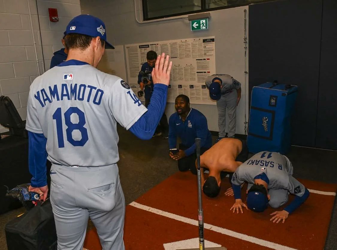 FunchainMD's tweet photo. Sensei, we are honored 🙏 #notworthy
Also…#GoDodgers 😇 #WorldSeries https://t.co/x1zRIdH621