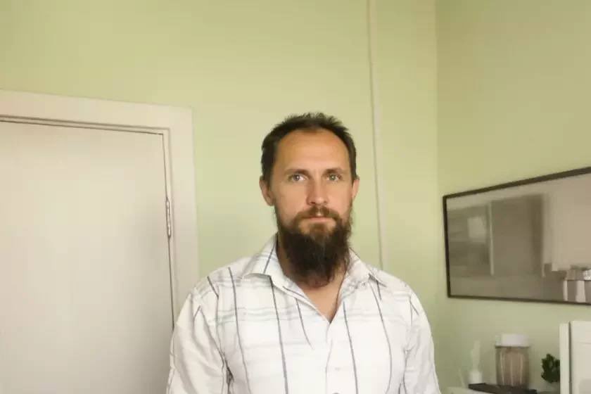 Осужденного на 12 лет ветерана‑афганца из Жиличей признали «террористом»

«Террористкой» также признали беларуску, которая в СИЗО перенесла инсульт и почти потеряла зрение.

mediazonaby.com/news/2025/10/2…