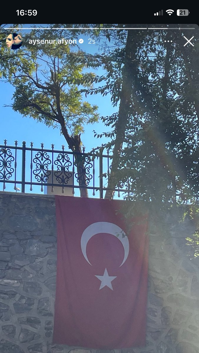 Çok sevdiği bayrağın altında can Ahmet’im 🪽🤍🇹🇷