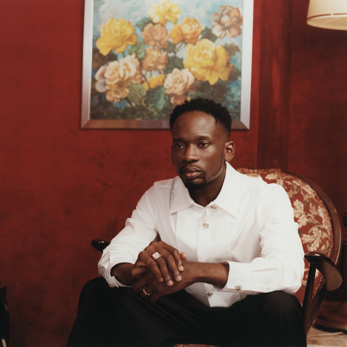 🚨 Mr Eazi drops his new project today at 5PM! 🚨
Get ready — it’s about to be a vibe. 🎶🔥