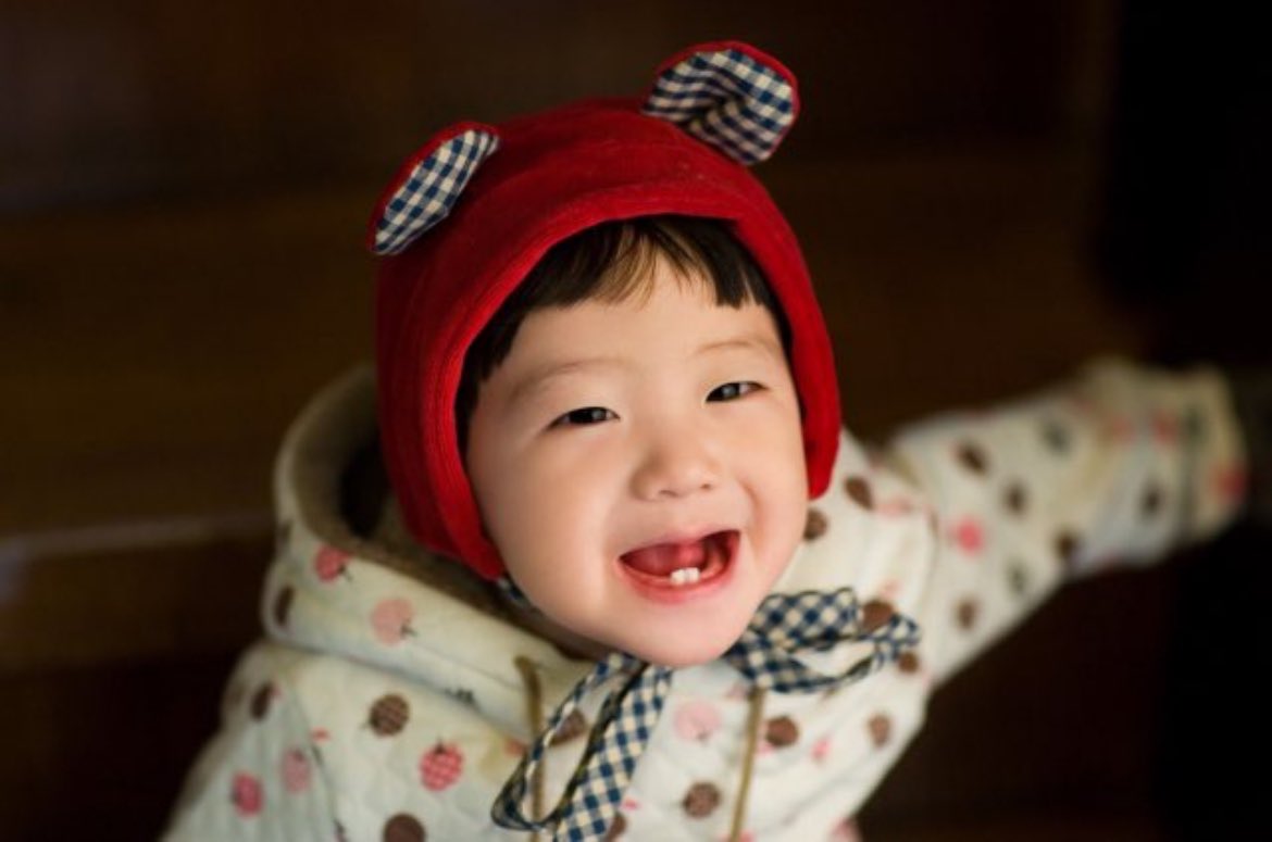 58luckyclover's tweet photo. 冬のちびっこサンヒョンくん https://t.co/0v045s2G4K