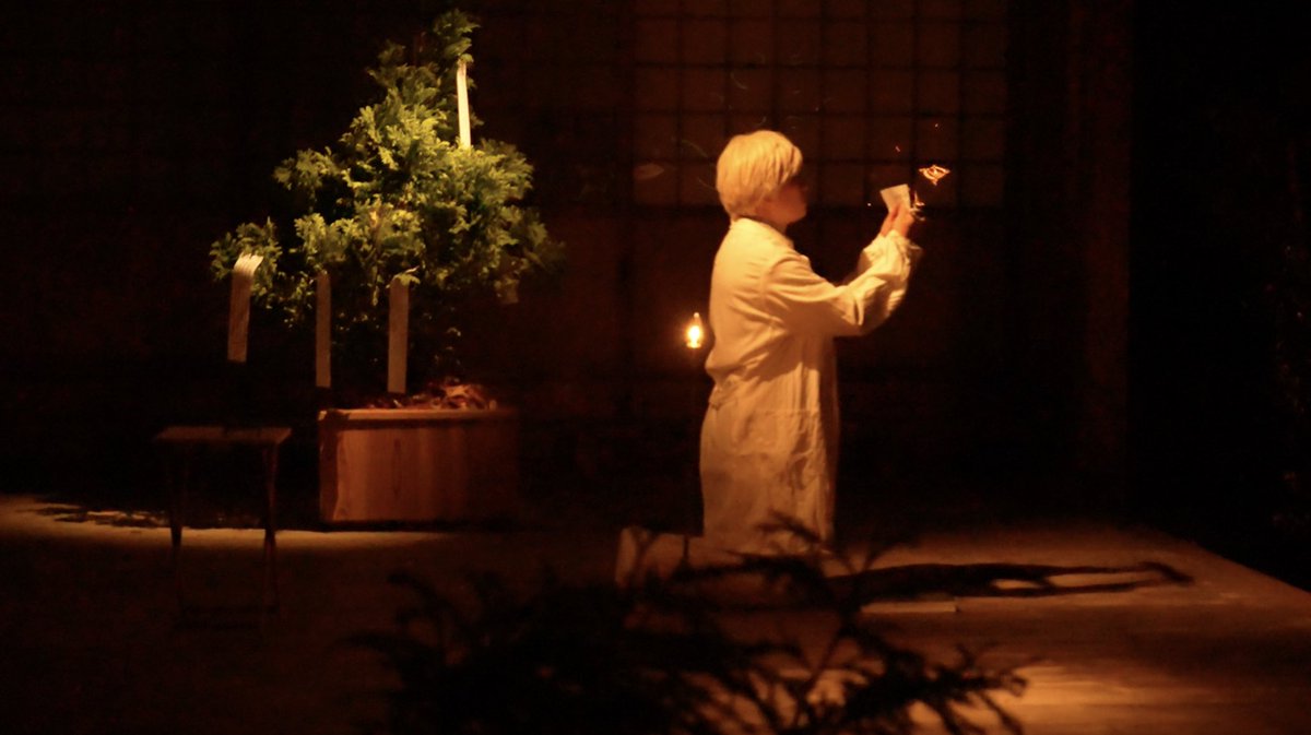 北國新聞さんに記事にして頂きました
『音楽と朗読 謠ふる夜』にご来場くださいました皆さまありがとうございました！
元湯石屋さんの能舞台、虫の声と小川のせせらぎ、薪が爆ぜ、星能さんの吐く白い息、MUSIC for ISOLATIONさんが奏でる音、そこで客席の皆さまが呑む空気、それら全てが「うた」でした