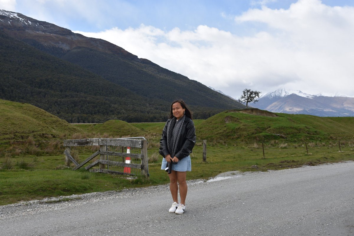 Simplyagnes1's tweet photo. here at the film location of Lord of the rings in Paradise valley. #NewZealand #travel https://t.co/tOKlxHo3pU