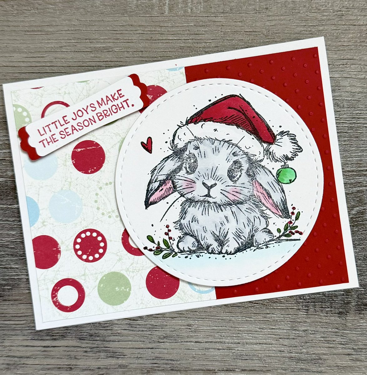 nitacy's tweet image. Little Joys! My Christmas card for October is up on my blog.🎄Link is in the comments. 

#creatingme #unitystampco #christmas #christmascards #cards #cardmaking #diychristmascards #cardmakingideas #cardmakersofinstagram #rubberstamping

creatingme.net/2025/10/29/lit…