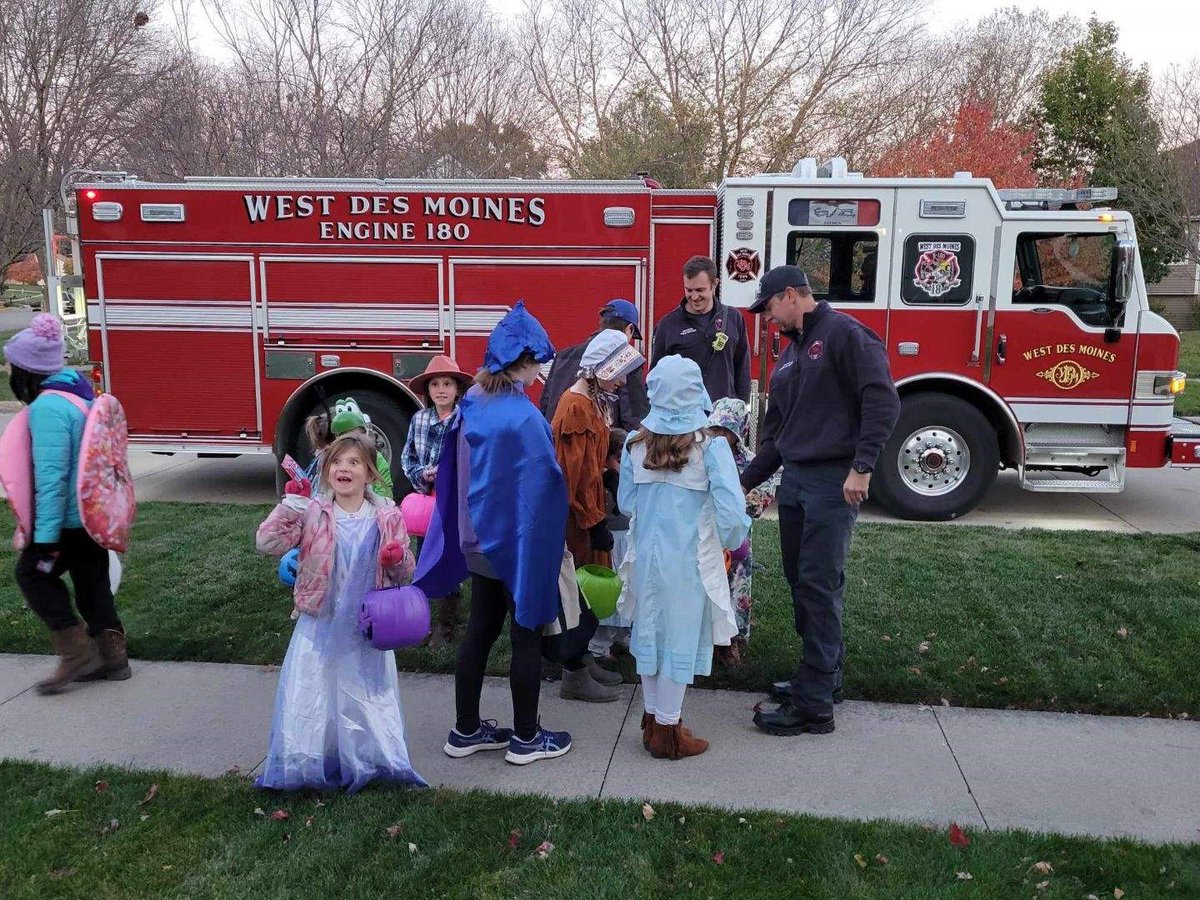 West Des Moines Fire tweet media