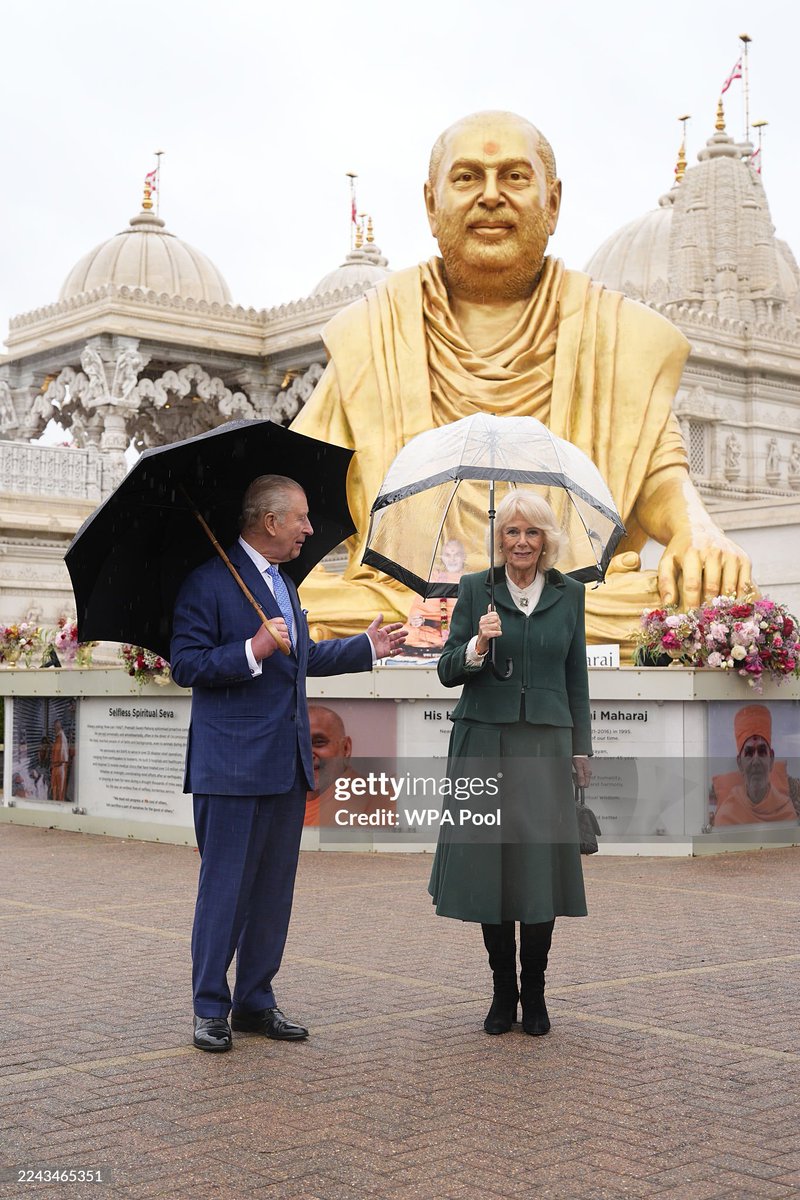 nocontxtcamilla's tweet image. #TheseTwo 💞!